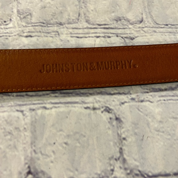 JOHNSTON & MURPHY MENS BLACK PEBBLE GRAIN LEATHER BELT SILVER BUCKLE SIZE 38 - Picture 5 of 8